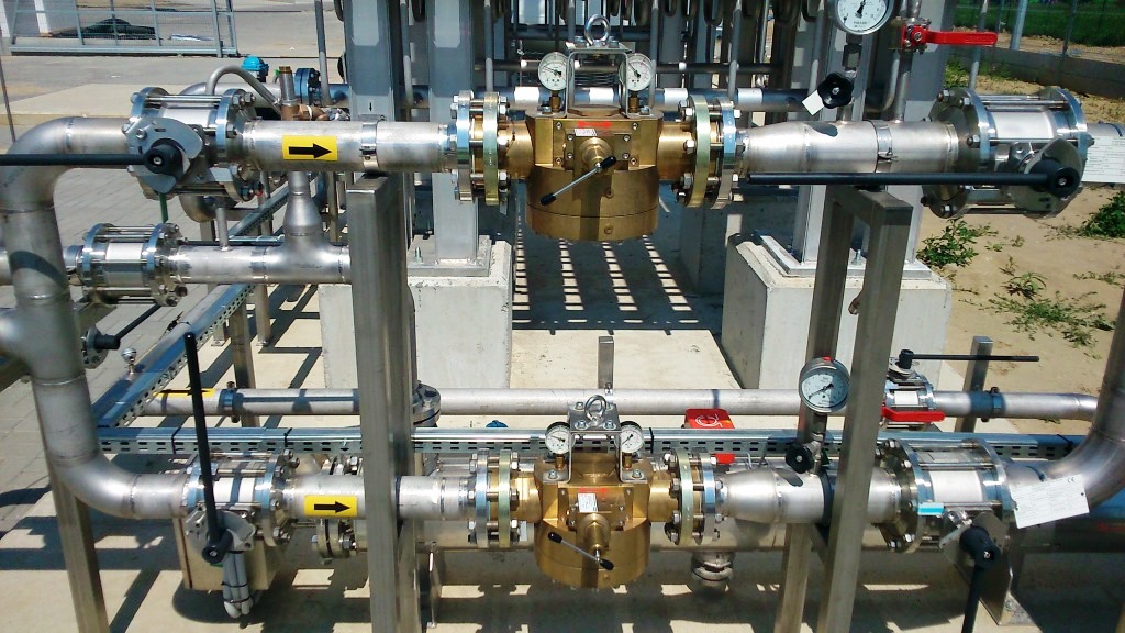 Applications Domeloaded pressure regulators